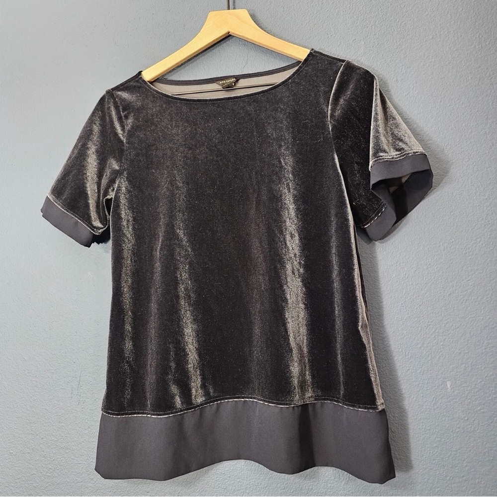 Ann Taylor - Velvet Blouse‎